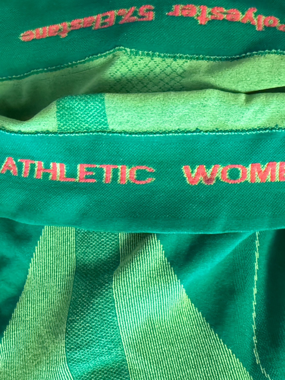 Green Falke Running Athletic layering long sleeve shirt Women’s size Small - Picture 5 of 5